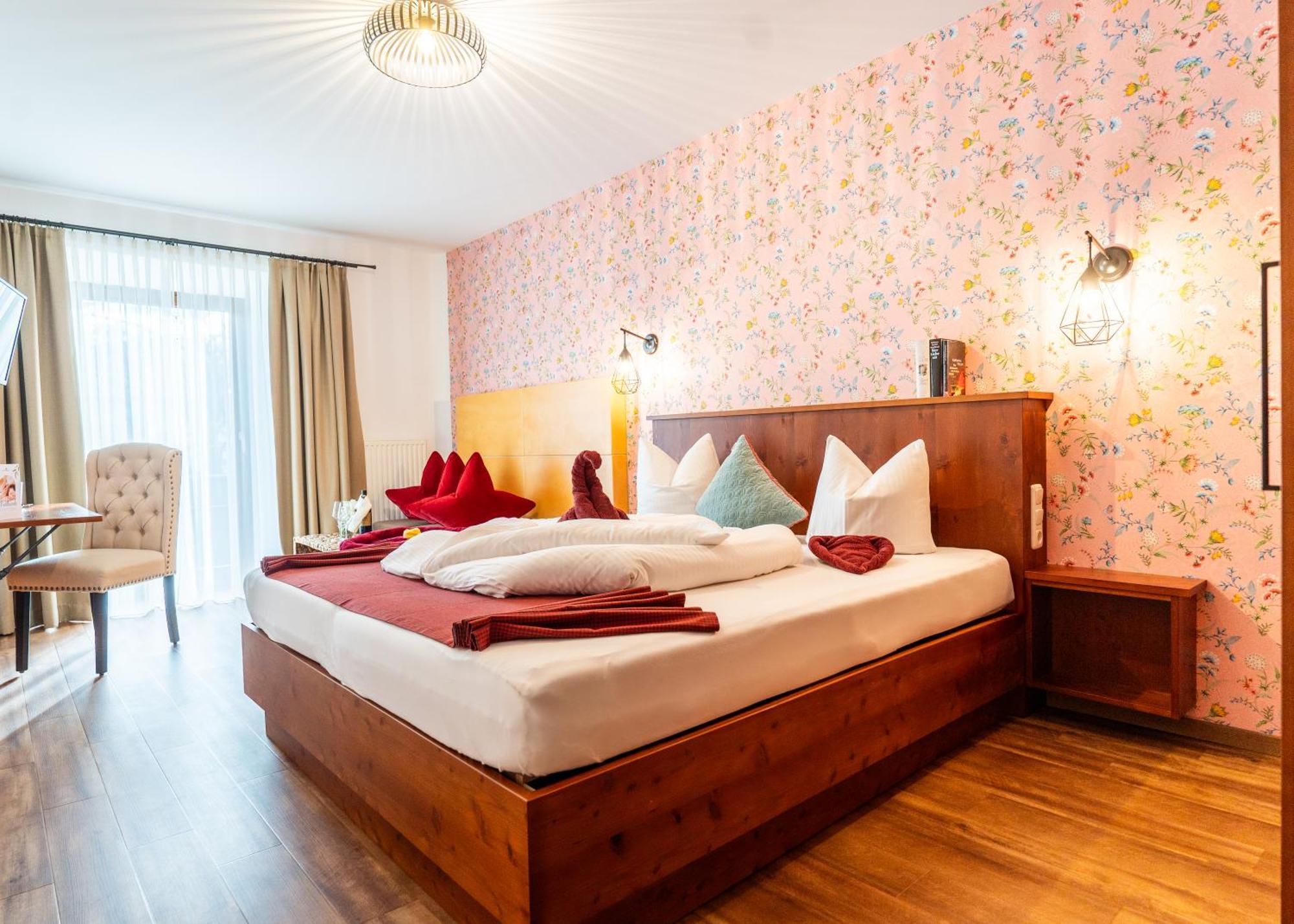 Hotel Krone Tirol Ройте Экстерьер фото